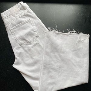 Zara White Denim Cropped Wide Leg Denim Jeans. Size 6